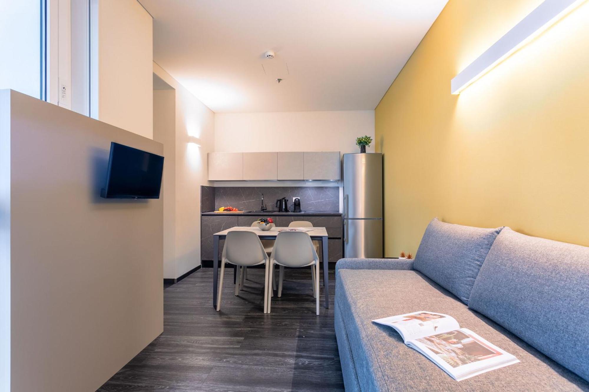 Htm Venice Suite By Halldis เมสเตร ภายนอก รูปภาพ